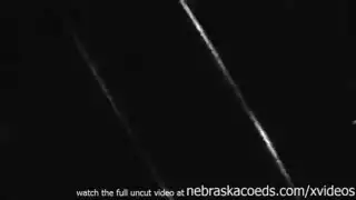 إثارة ملابس داخلية إباحية: مص عميق ونيك بين الثديين