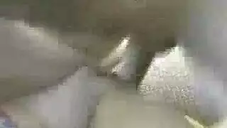 بعد سبع سنوات هي جائعة لقضيب سمين لامتصاصه حتى النهاية