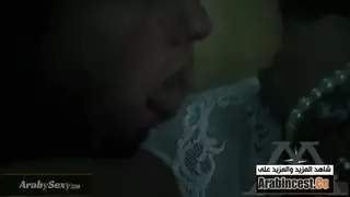 أفلام مغرية مترجمة تعمل بينما الأخت نائمة قريبًا