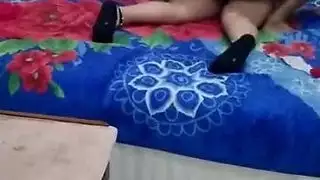 ست مؤخرات عربية تتعرض للضرب في مشهد إباحي صريح