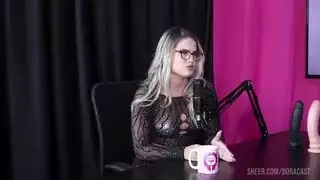 شقية امتصت كسها، ولها ثدي لذيذ على قضيب العربي وتترك كل اللعاب شاهد ما حدث على طاقم بورا مع إلكوير كارلوس وبرونا كارلوس شاهد: شيرأحمر