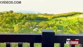 إصبع في الهواء الطلق لزوجة هواة ذات فرج مشعر