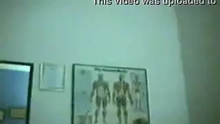 الضرب بالعصا أصدقاء أمي عجوز